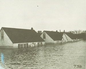 View of flooded homes in the Fort Rouge area, 1950.